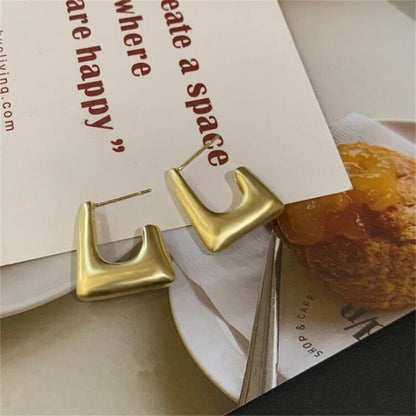 2026 Retro Minimalist Square Earrings Irregular Stud Earrings New Exaggerated Cold Wind Fashion Earring for Women Opening Accessories