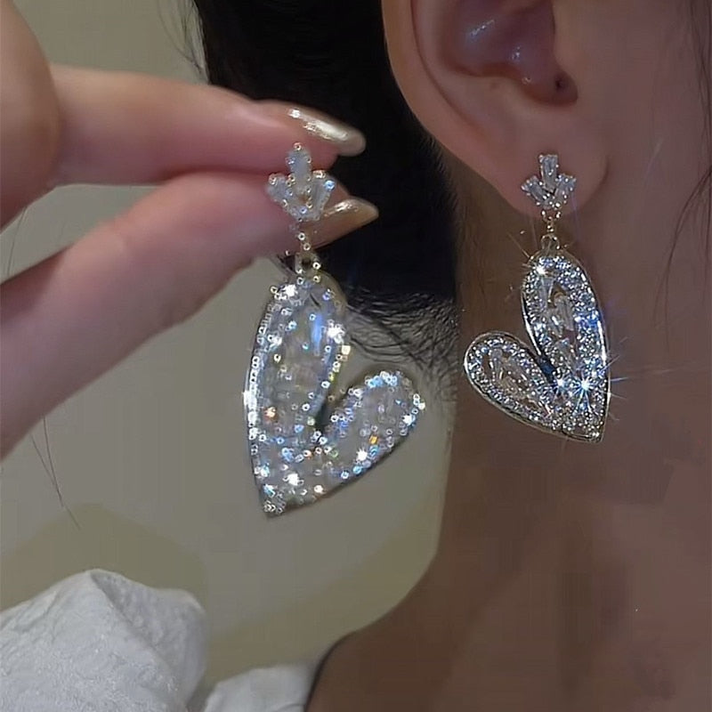 2026 New Crystal Drop Earrings with Bling Bling Cubic Zirconia Temperament Women Earrings High Quality Silver Color Trendy Jewelry