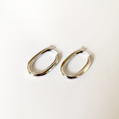 2026 Box O Shape Bright Matte Solid Gold Color Hoop Earrings Thick Oval Geometric Earrings Minimalist Earrings Stars Design