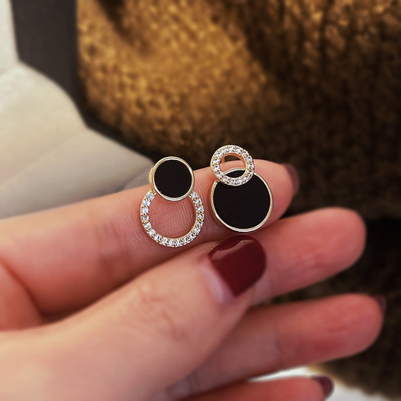2026 Earrings Asymmetrical Round Hollow Round Black Stud Earrings Rhinestone Accessories For Women pendientes mujer