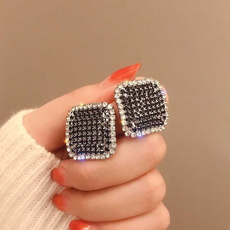 2026 Trend Simulation Pearl Long Earrings Female Moon Star Flower Rhinestone Wedding Pendant Earrings Fashion Korean Jewelry Earrings