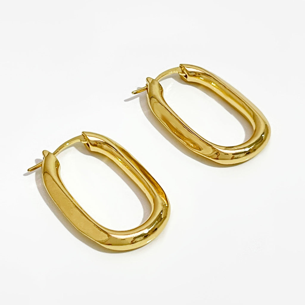 2026 Box O Shape Bright Matte Solid Gold Color Hoop Earrings Thick Oval Geometric Earrings Minimalist Earrings Stars Design