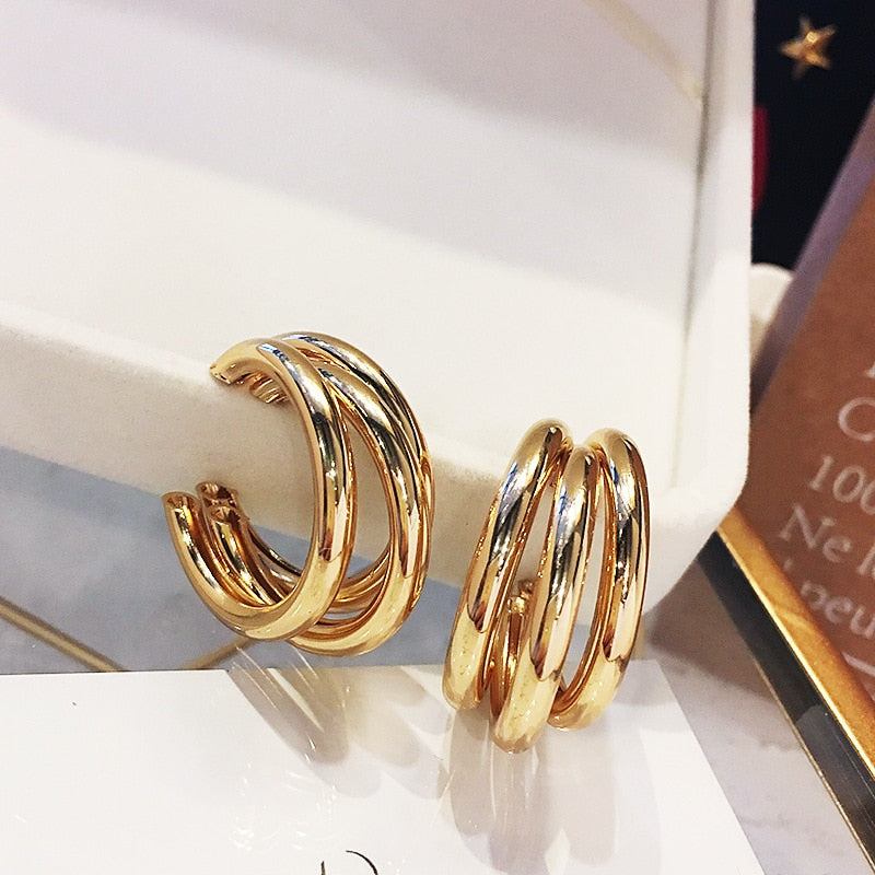 2026 Retro Minimalist Square Earrings Irregular Stud Earrings New Exaggerated Cold Wind Fashion Earring for Women Opening Accessories